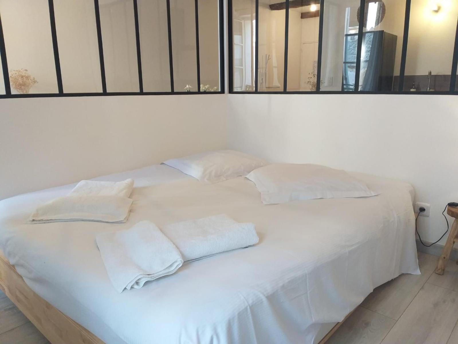 Apartmán Beau Loft Au Coeur De Toulon Exteriér fotografie